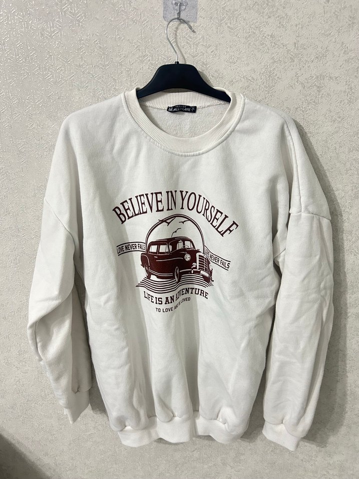 Kadın Beyaz Baskılı Sweatshirt - Görsel 2