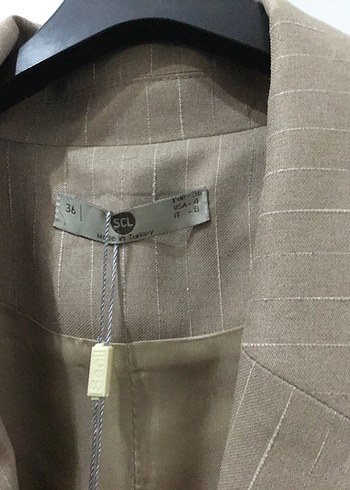 Bej Düğmeli Keten Kadın Blazer - Görsel 7