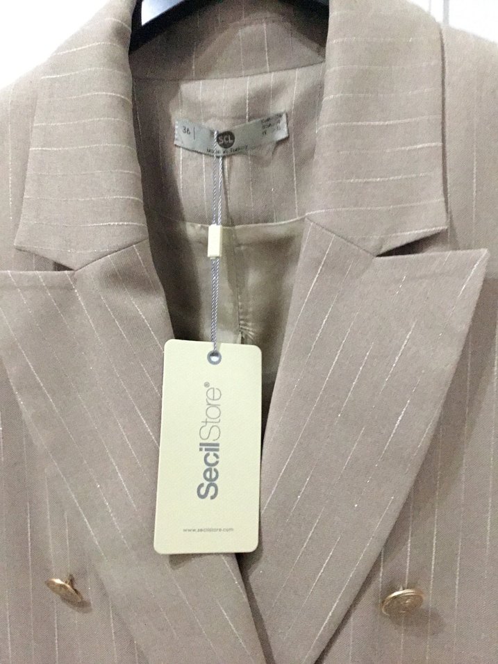 Bej Düğmeli Keten Kadın Blazer - Görsel 4