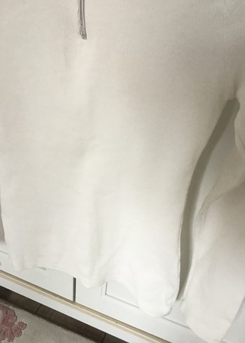 Beyaz Yarım Fermuarlı Yüksek Yaka Kadın Kazak - Görsel 3