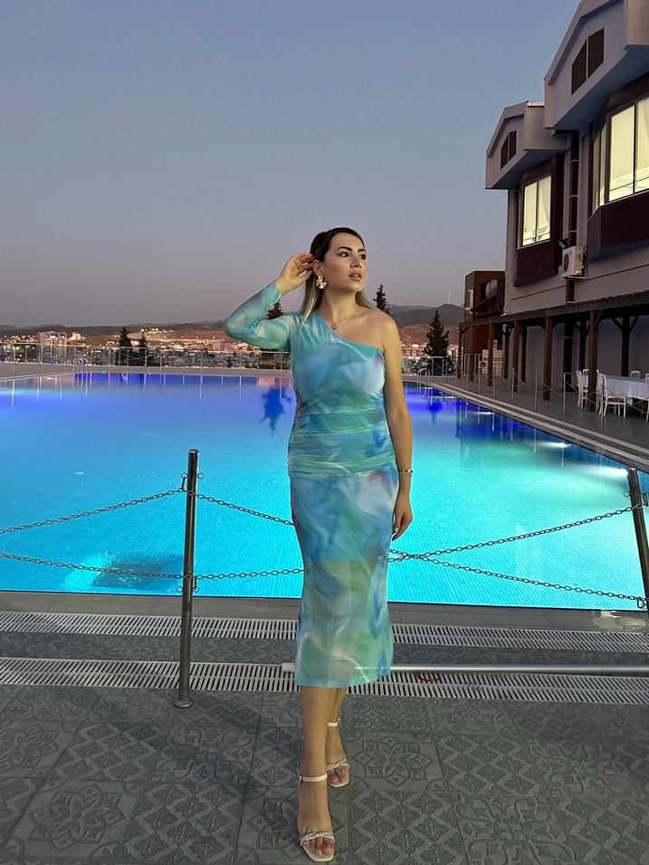 Mavi Drapeli Uzun Straplez Elbise - Görsel 2