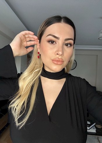 Uzun Siyah V Yaka Drapeli Kadın Elbise - Görsel 2