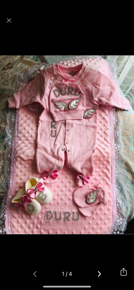 Dantel Detaylı Pembe Bebek Hastane Kıyafeti - Görsel 3