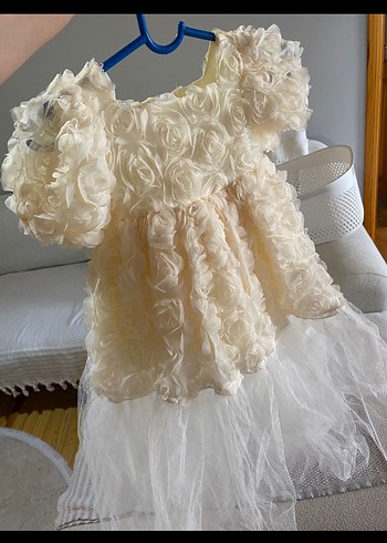 Kız Çocuk Beyaz güllü abiye - Görsel 4