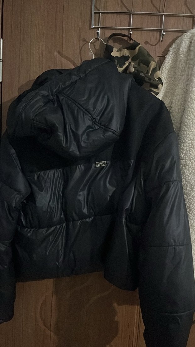 Siyah Kürklü Kadın Kışlık Mont - Görsel 5