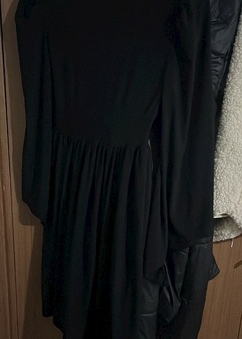 Siyah V Yaka Uzun Kollu Midi Elbise - Görsel 3