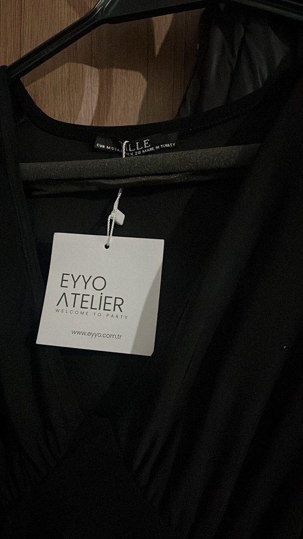 Siyah V Yaka Uzun Kollu Midi Elbise - Görsel 2