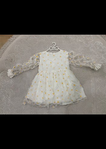 Beyaz Kız Çocuk Papatyalı Fırfırlı Elbise - Görsel 3