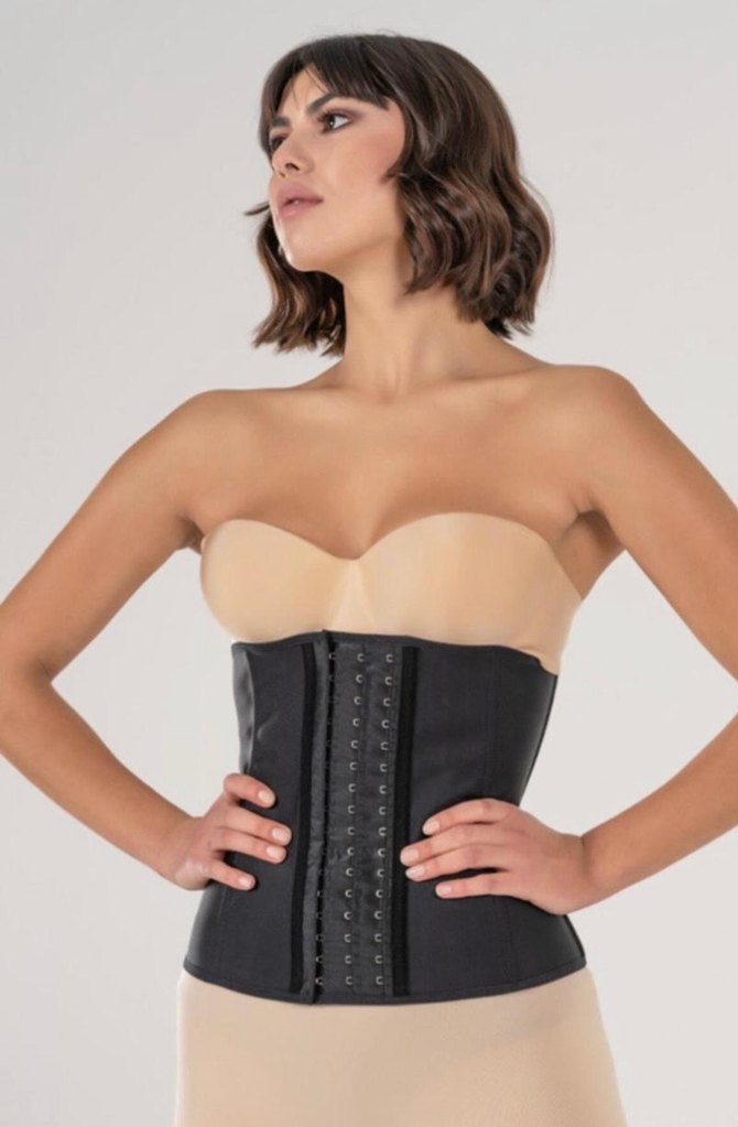 Yamuna kısa latex korse s bed.etiketli paketinde hiç kullanılmad - Görsel 3