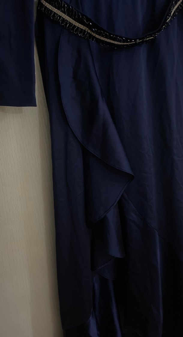 Uzun Lacivert Drapeli Kadın Abiye Elbise - Görsel 3