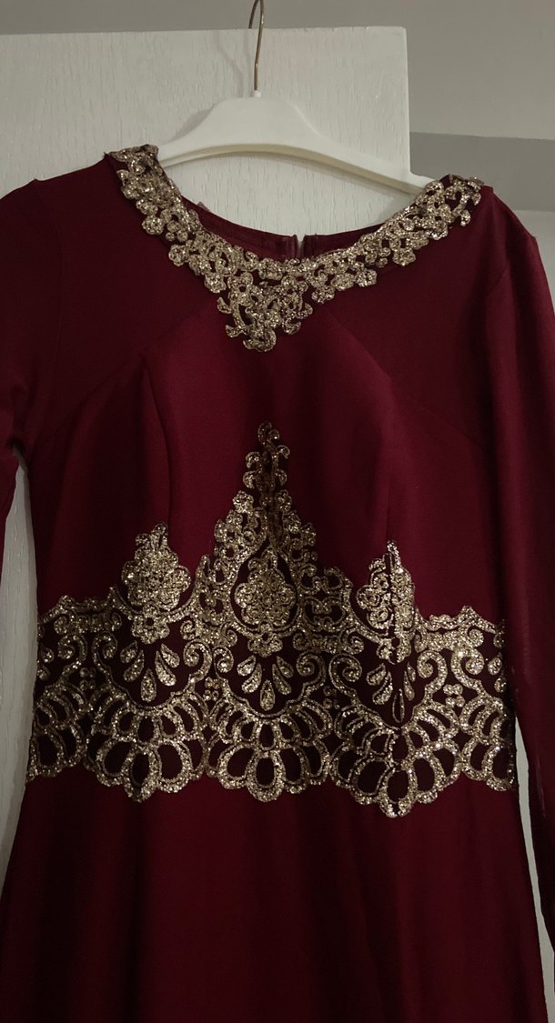Bordo İşlemeli Uzun Kollu Abiye Elbise - Görsel 2
