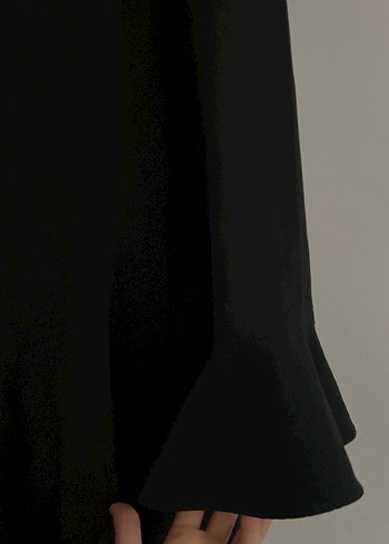 Siyah Uzun Kollu Gotik Uzun Elbise - Görsel 2