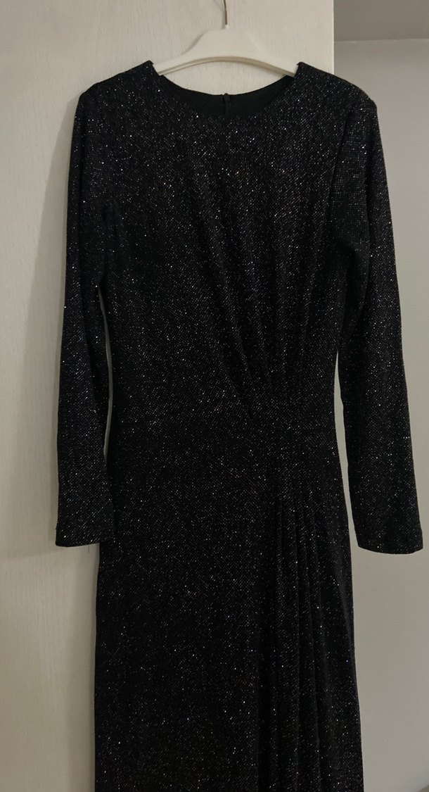 Uzun Kollu Siyah Drapeli Uzun Elbise - Görsel 3