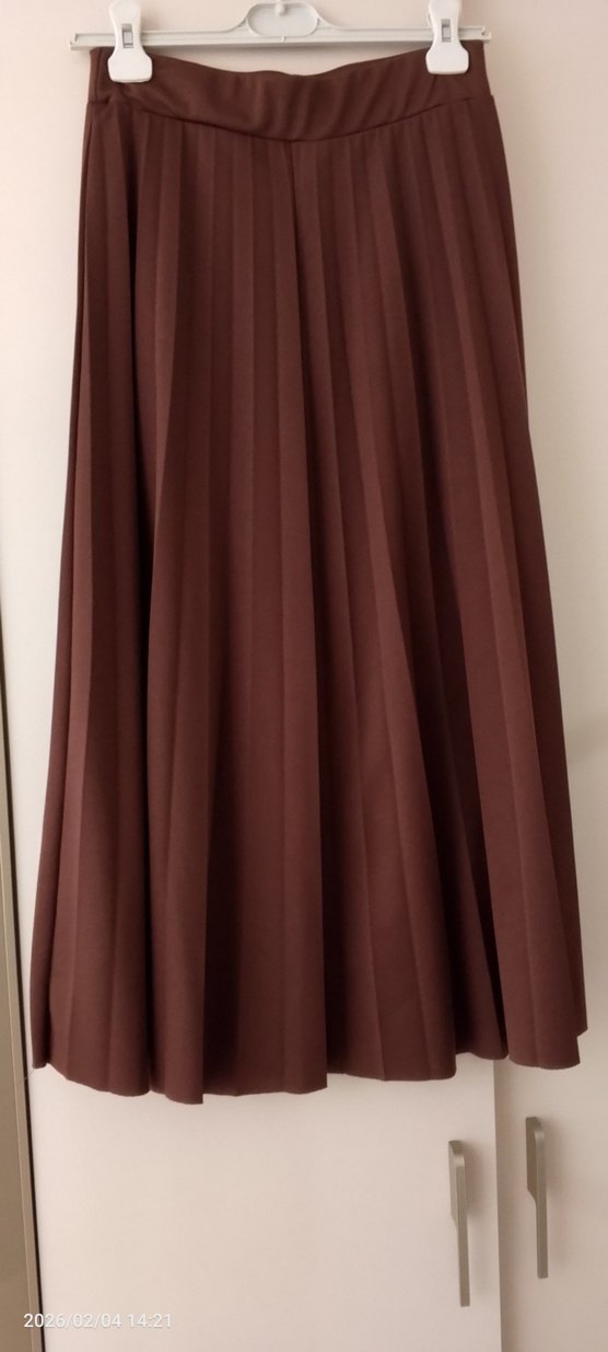 Kahverengi Pilili Uzun Kadın Etek - Görsel 2