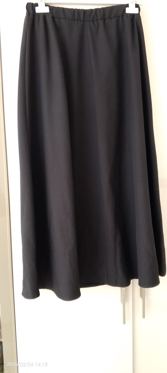 Zincir Detaylı Siyah Kadın Bluz - Görsel 3