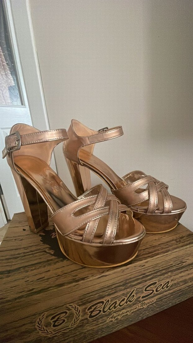 Bej Parlak Platform Topuklu Kadın Ayakkabı - Görsel 2