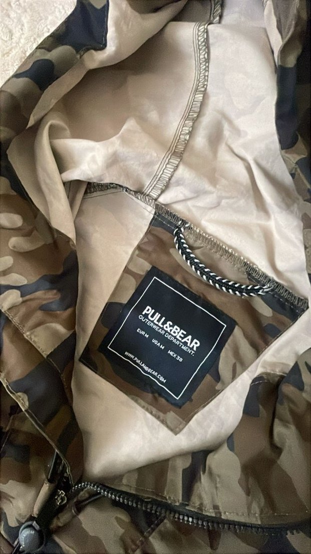 Kapüşonlu Kamuflaj Desenli Unisex Yağmurluk - Görsel 2