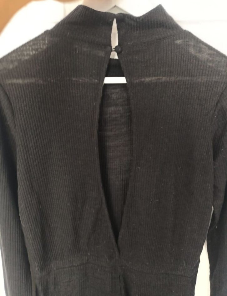 Düğmeli Siyah Yüksek Yakalı Kadın Şort Tulum - Görsel 3