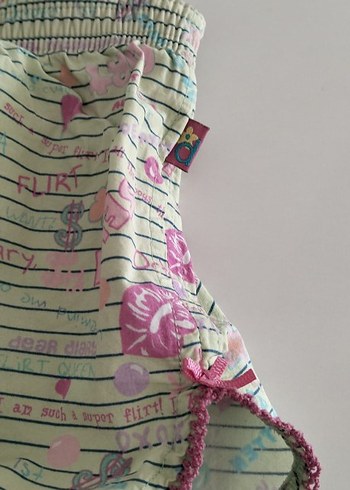 Renkli Dekoratif Düğmeli Kadın %100 Pamuk Mini Şort - Görsel 6