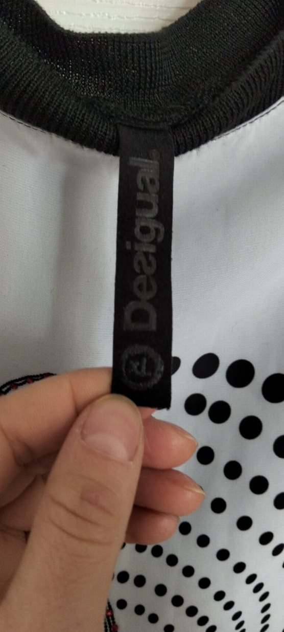 Desigual Kadın Tasarım Siyah Beyaz Bluz - Görsel 2