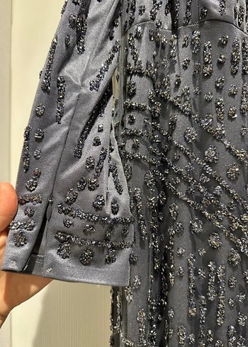 Uzun Gri Nakışlı Kadın Abiye Elbise - Görsel 3