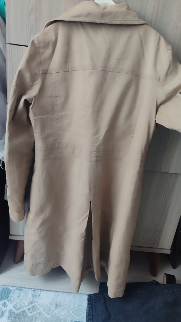 Bej Düğmeli Kadın Trençkot - Görsel 2