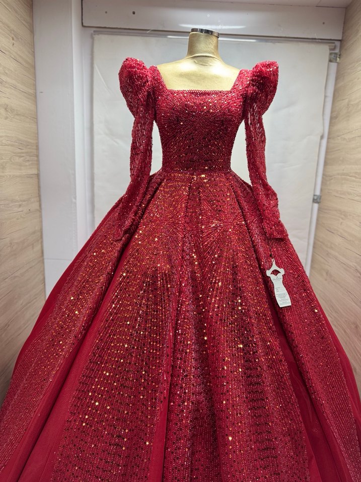 Bordo Uzun Kollu İşlemeli Nişan Elbisesi - Görsel 2