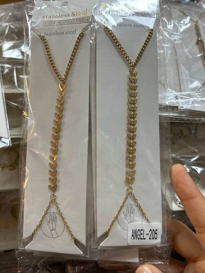 Zincir Detaylı Altın Rengi Şahmeran - Görsel 4