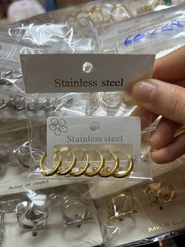 Çoklu Çelik Küpeler - Görsel 4