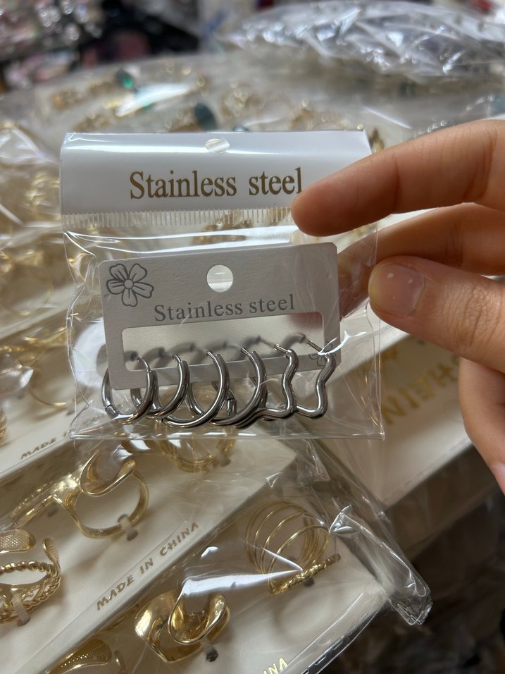 Çoklu Çelik Küpeler - Görsel 3