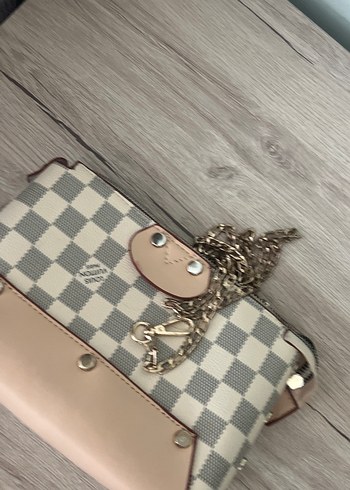 Klasik Beyaz Kareli Deri Kadın Clutch - Görsel 2