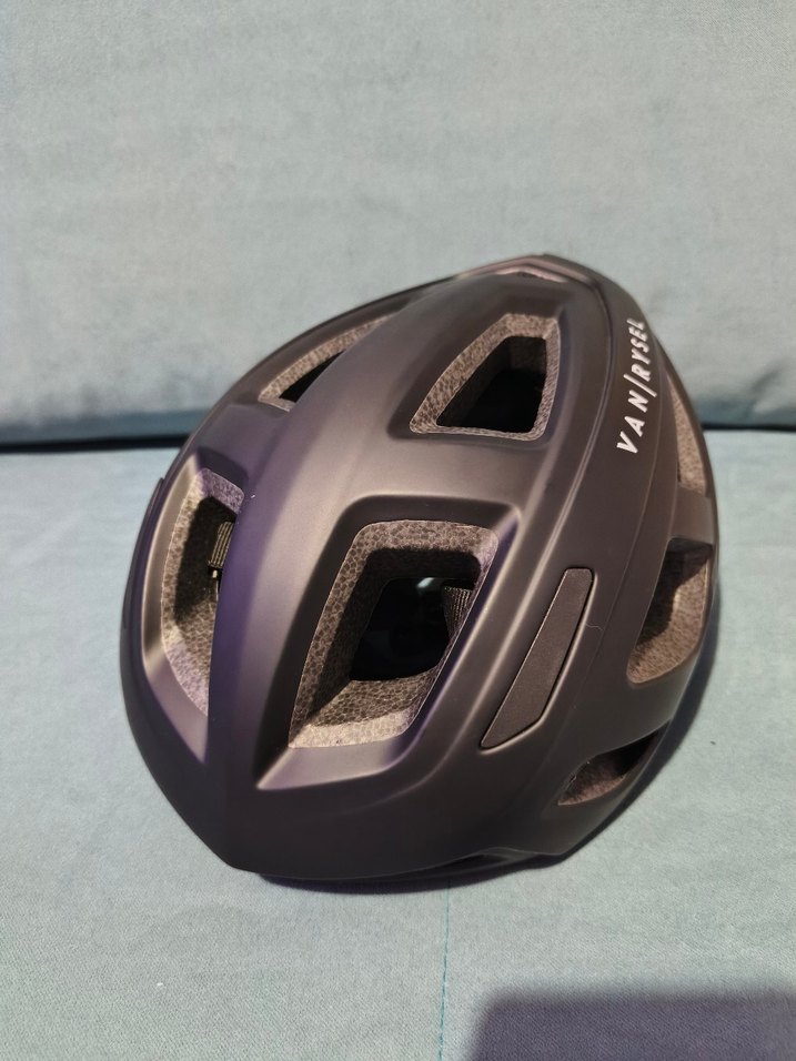 Siyah Van Rysel Biker Kask Velcro Bantlı M beden - Görsel 4