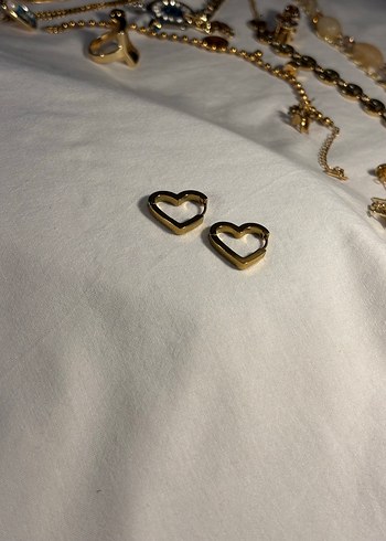 Altın Kalp Küpeler - Görsel 3