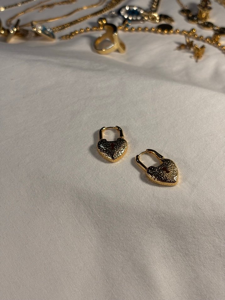 Çelik Kilit Küpe - Görsel 2