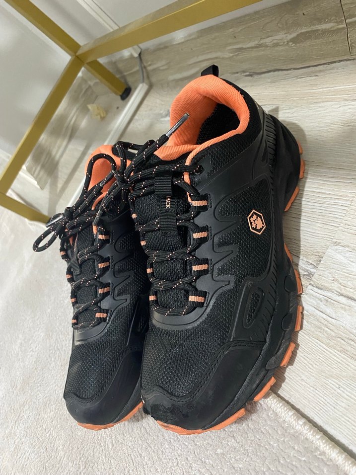 Turuncu Detaylı Siyah Bağcıklı Spor Ayakkabı/bot - Görsel 3