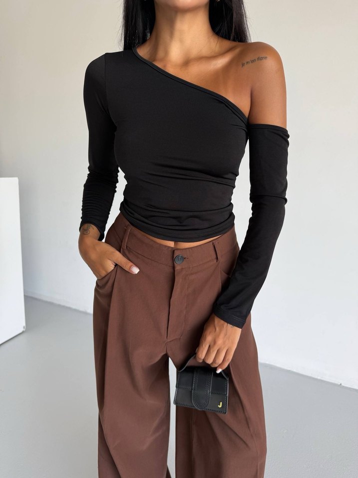 Tek Omuz Uzun Kollu Siyah Bluz - Görsel 3