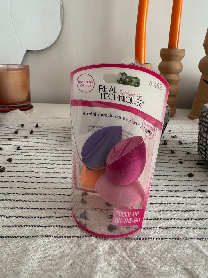 Real Techniques Çok Renkli Makyaj Süngeri Seti - Görsel 2