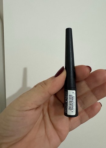 Flormar Mat Siyah Suya Dayanıklı Dipliner - Görsel 2