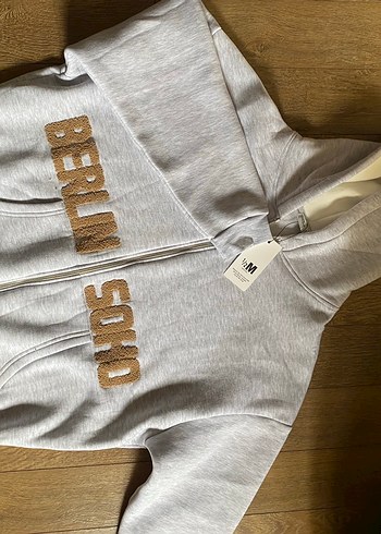 Gri Kapüşonlu Kadın Süet Sweatshirt - Görsel 2