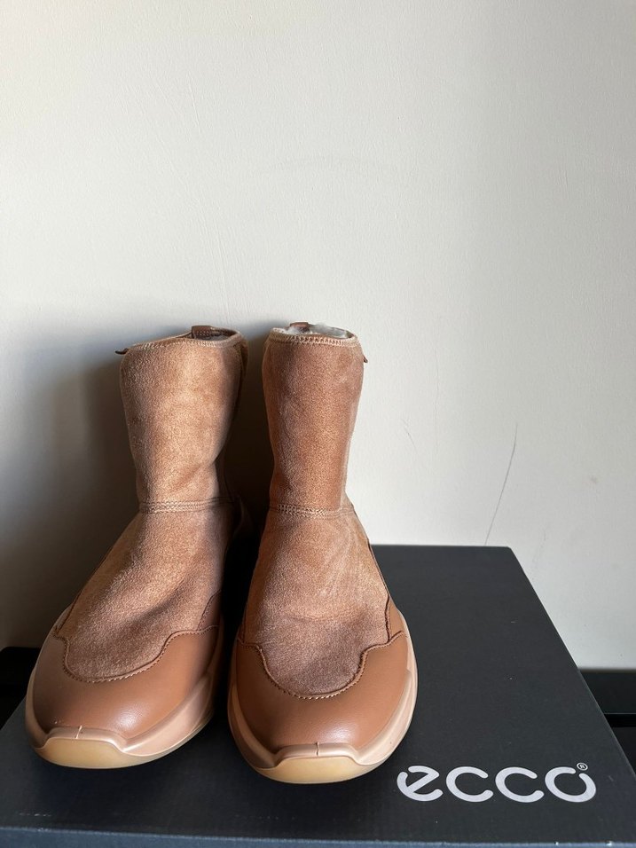 Bej Süet Kadın Dolgu Topuk Botlar - Görsel 2