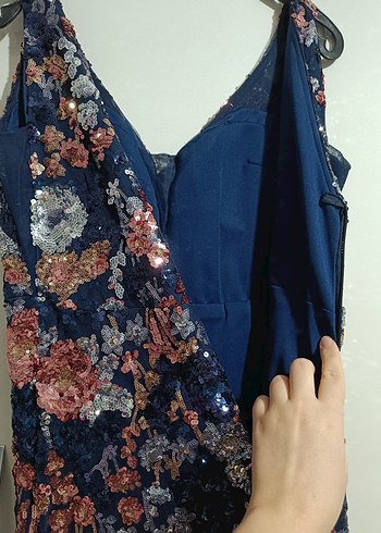 Çok Renkli Payetli Uzun Abiye Elbise - Görsel 3