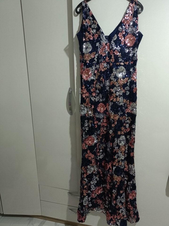 Çok Renkli Payetli Uzun Abiye Elbise - Görsel 4