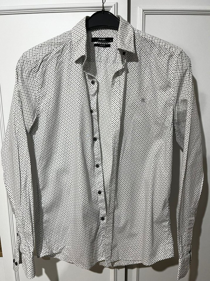 Düğmeli Beyaz Gri Desenli Erkek Gömlek - Görsel 2