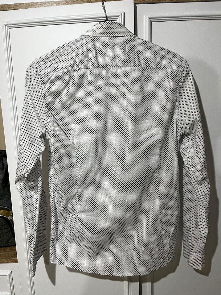 Düğmeli Beyaz Gri Desenli Erkek Gömlek - Görsel 3