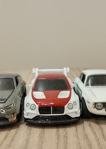 hatasız hot wheels ler - Görsel 3