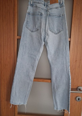 Dizleri Yırtık Midi Boy Kadın Kot Pantolon - Görsel 5