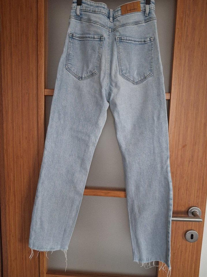 Dizleri Yırtık Midi Boy Kadın Kot Pantolon - Görsel 4