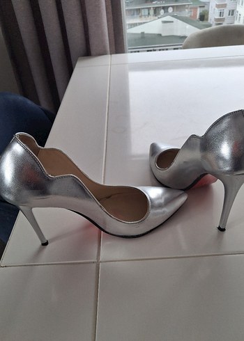 Gri Parlak Metal Topuklu Kadın Stiletto - Görsel 4