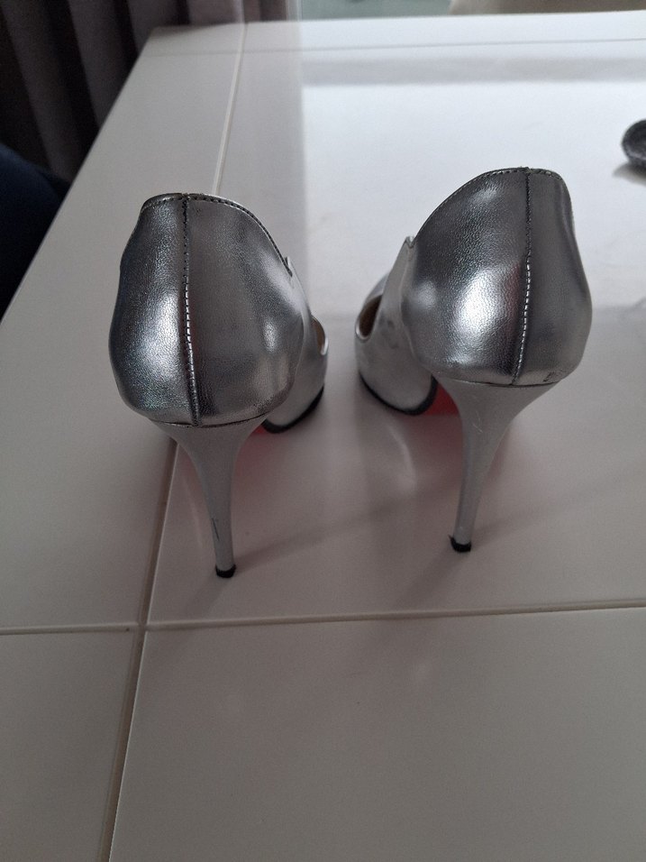 Gri Parlak Metal Topuklu Kadın Stiletto - Görsel 3