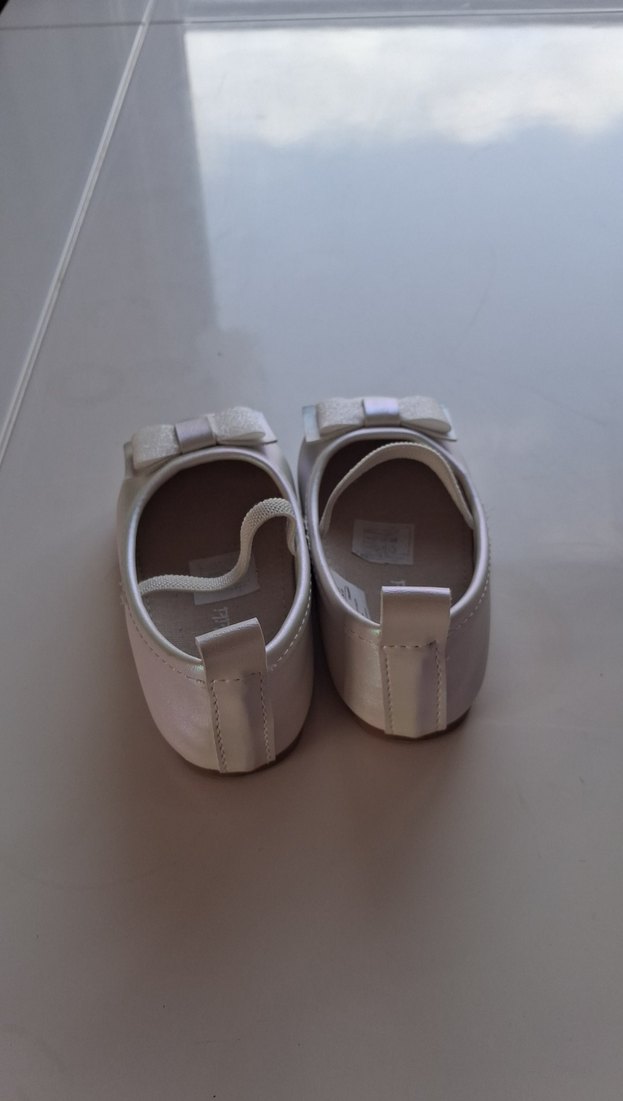 Kız Çocuk Beyaz Fiyonklu Bale Ayakkabısı - Görsel 3